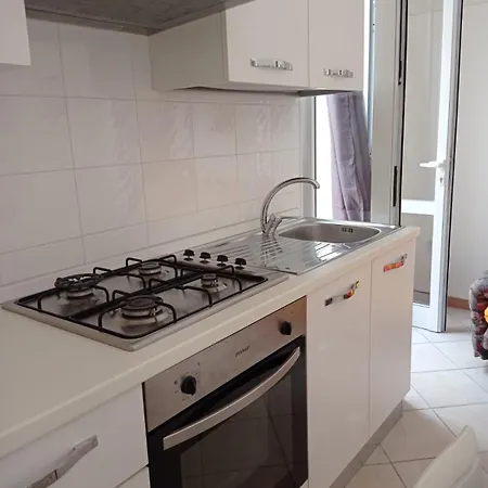 Holiday Home Apartment *