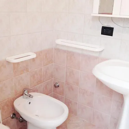 Apartment Holiday Home Torre Lapillo